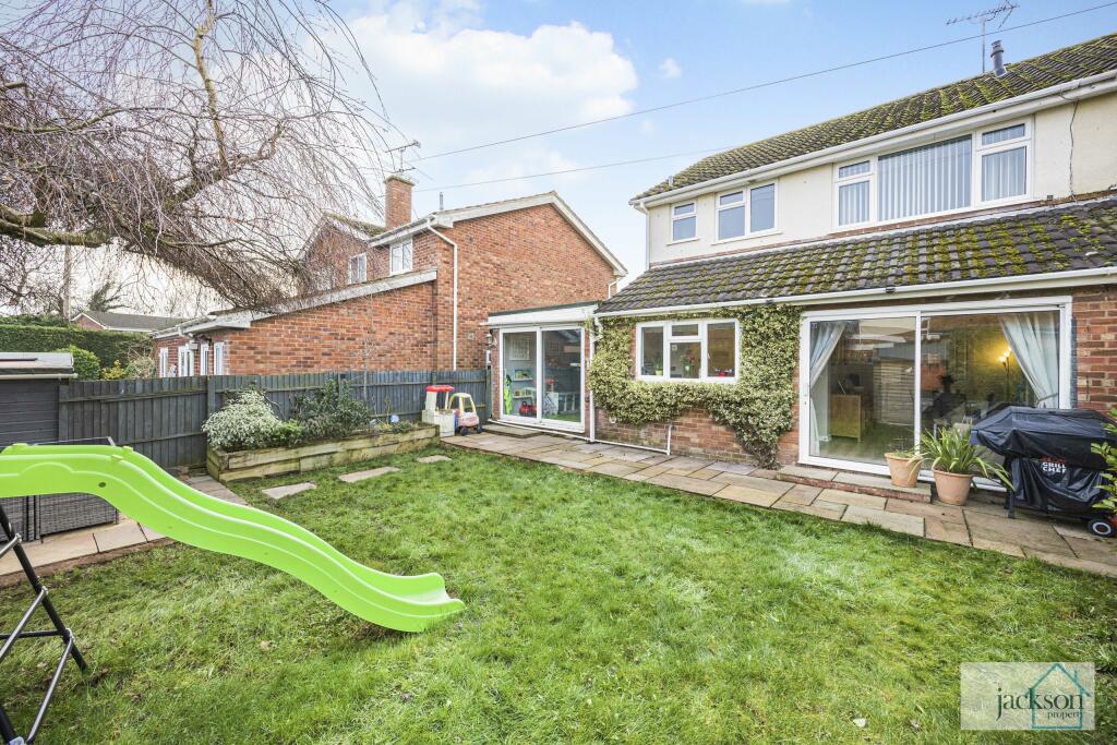 15_45600_watermarked