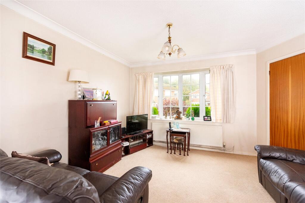 Sitting/Dining Room
