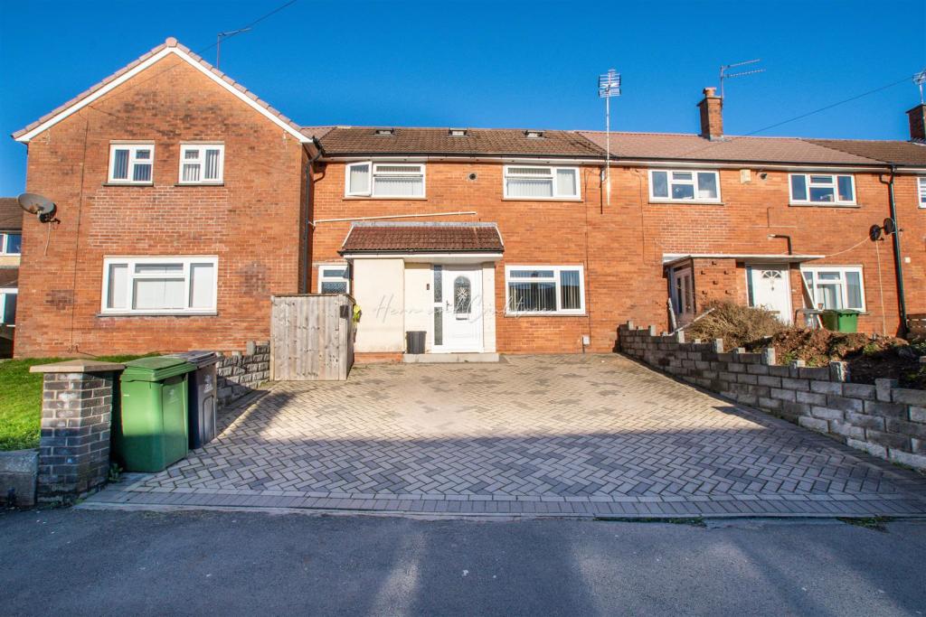 Croyde Avenue, Llanrumney, HernCrabtree (17).jpg