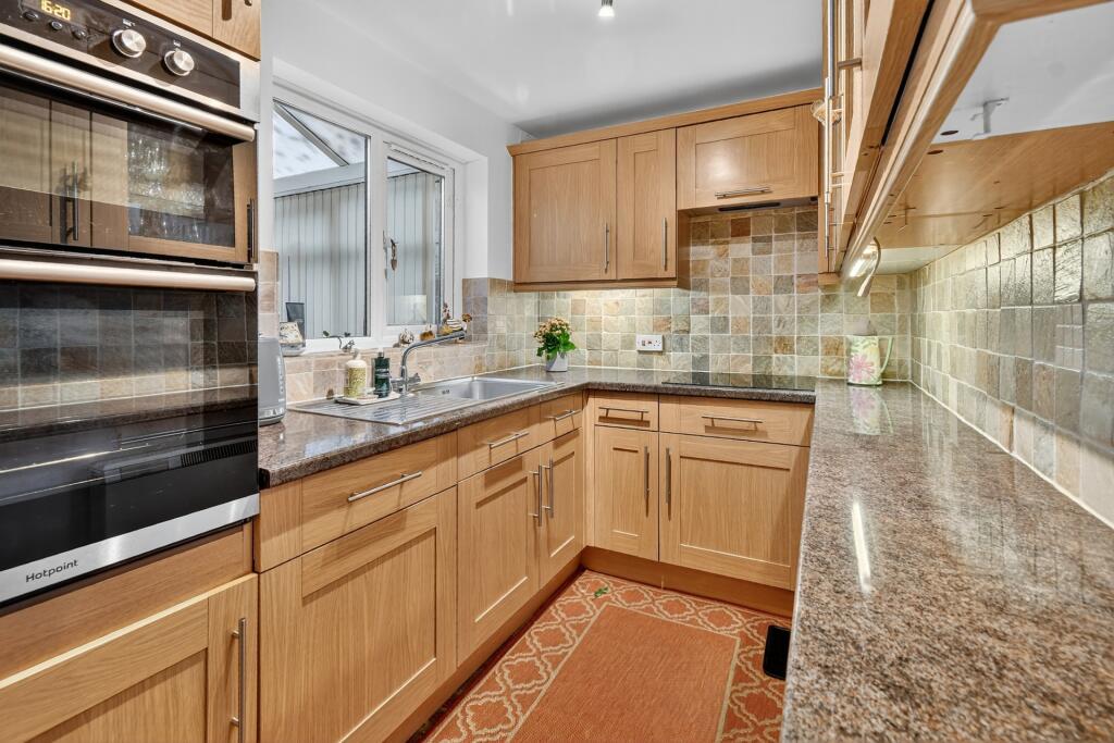 Kitchen (1)