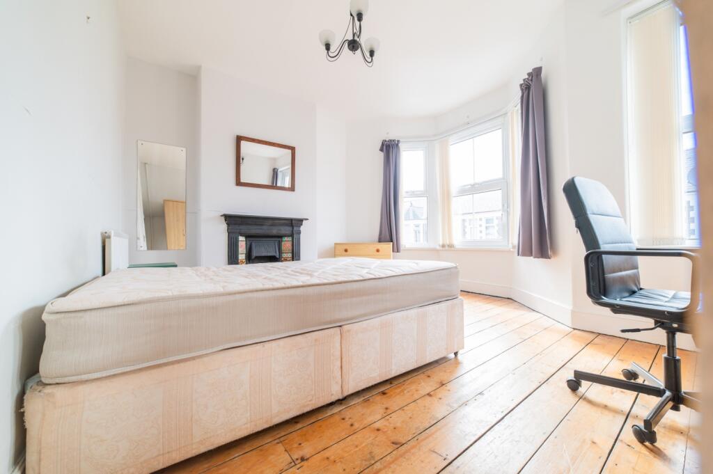 Call 02920 454555 to secure your viewing_6