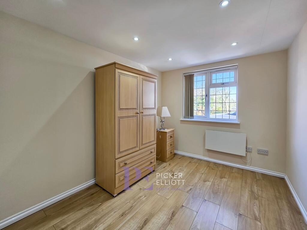 Bedroom two (annexe)