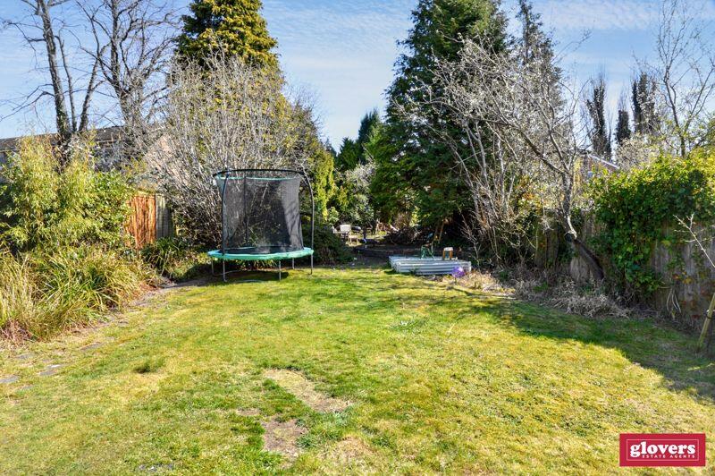 BACK GARDEN