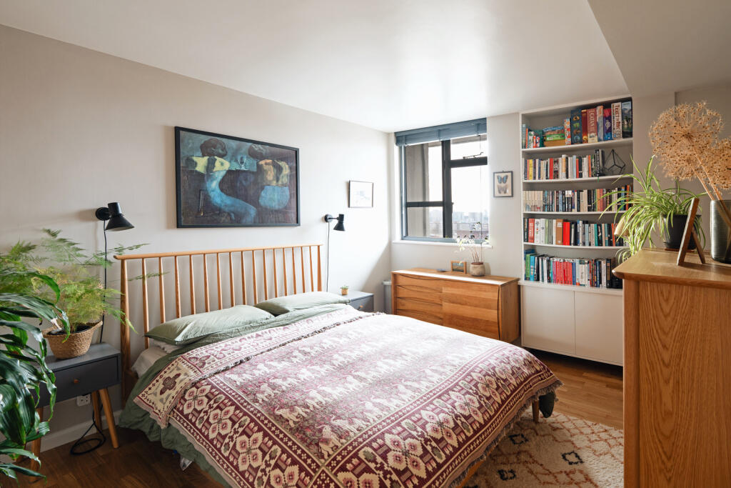 324216 - MP06288.jpg