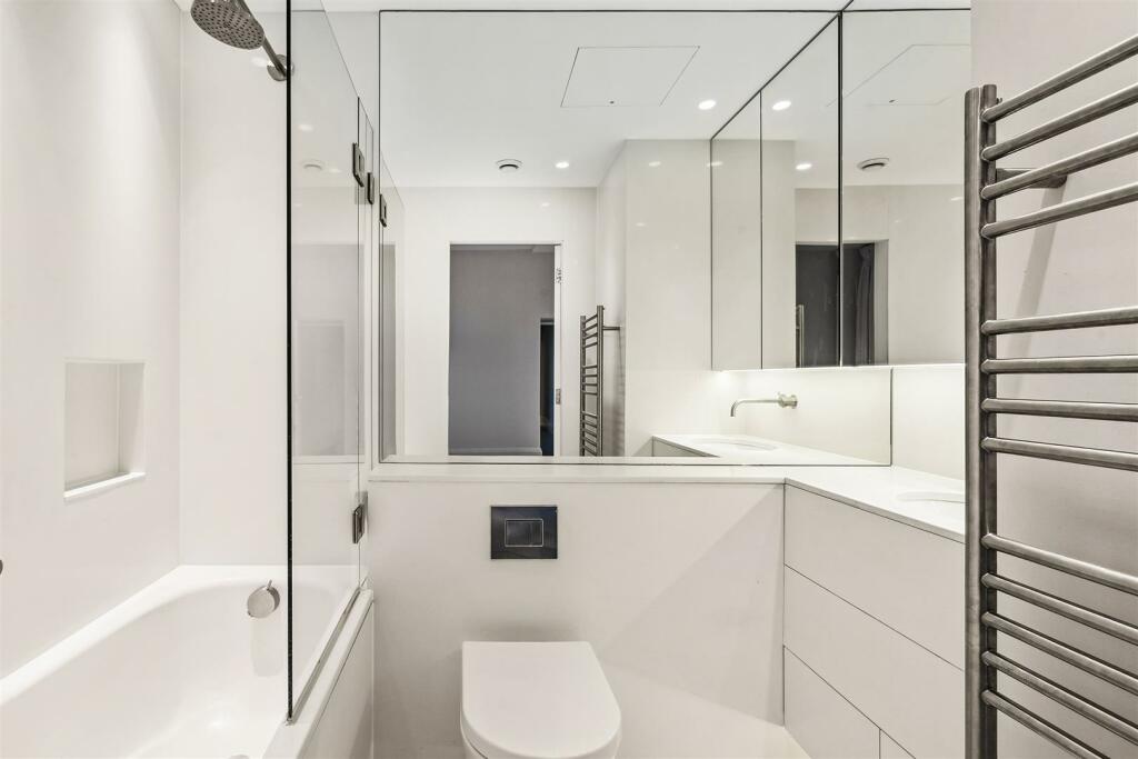 Flat FGH, 54 56 Cadogan Square (19).jpg
