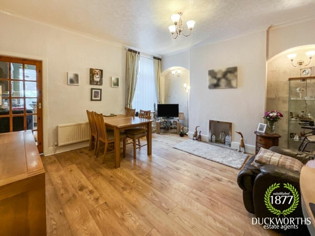 tlc_2c07fc20-517b-4e68-a774-b2d0d1657728_4baf895