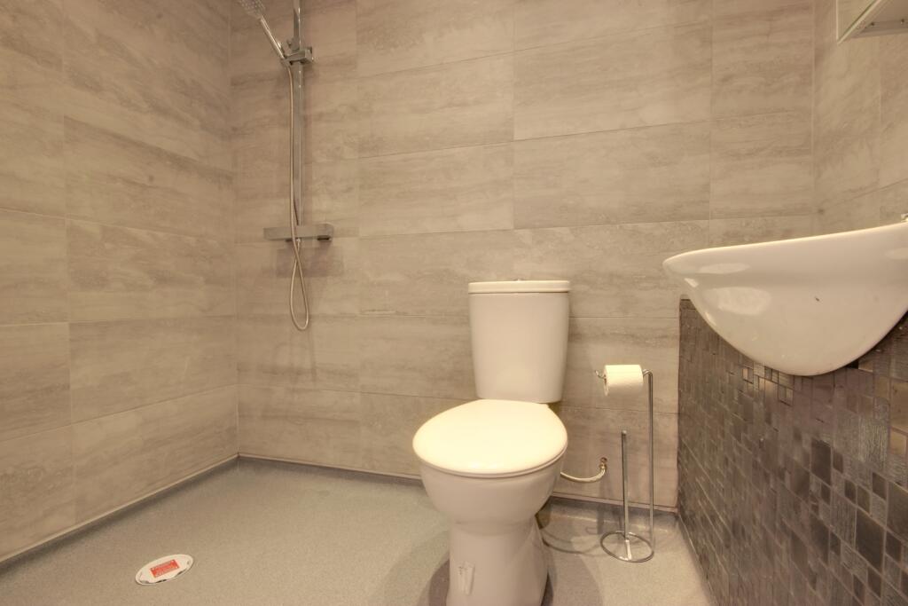 1 Ensuite AA