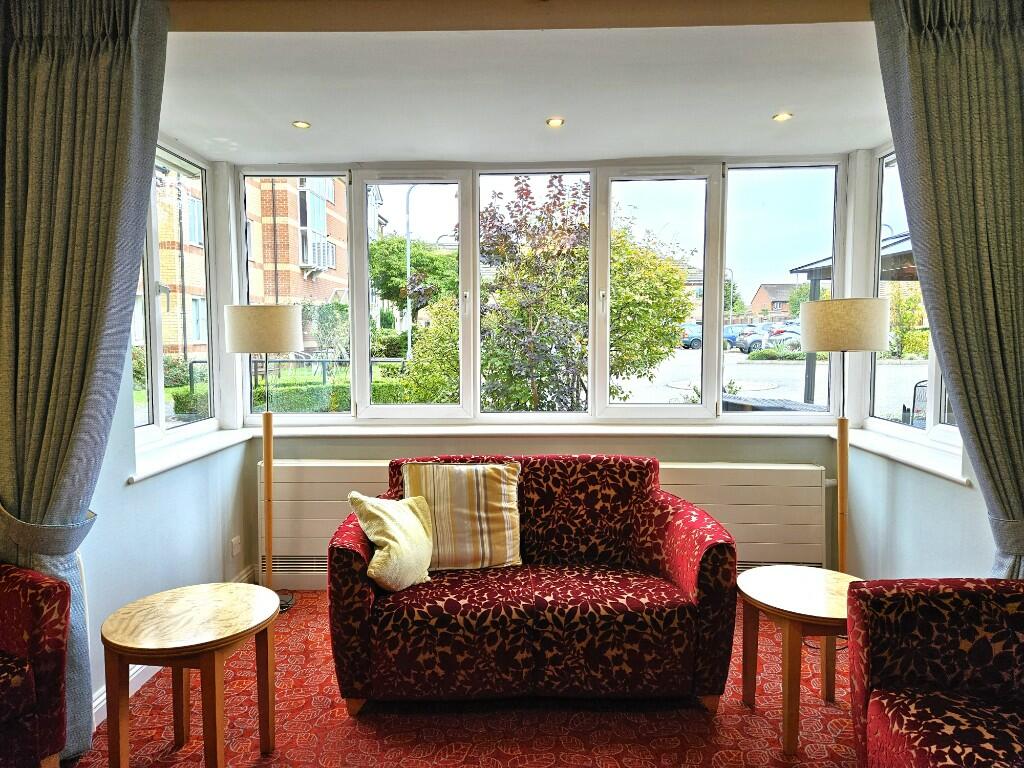 Owners' Lounge