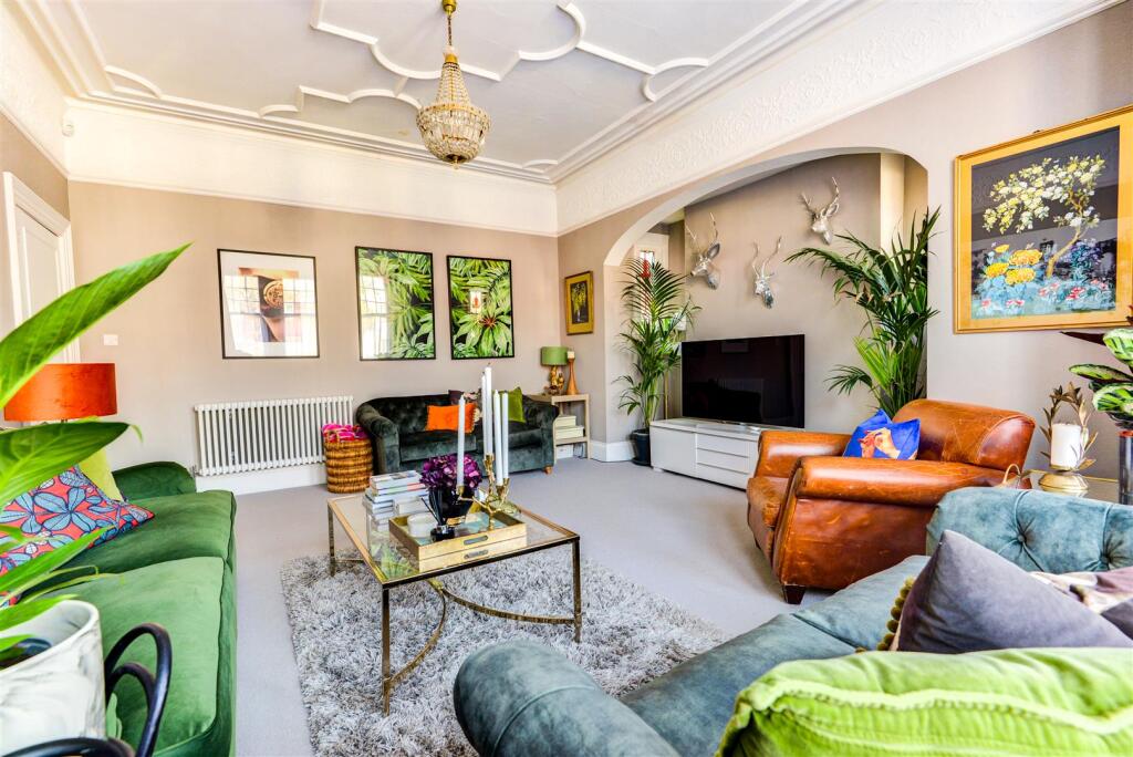 The Lodge NEW 150924 (29).jpg