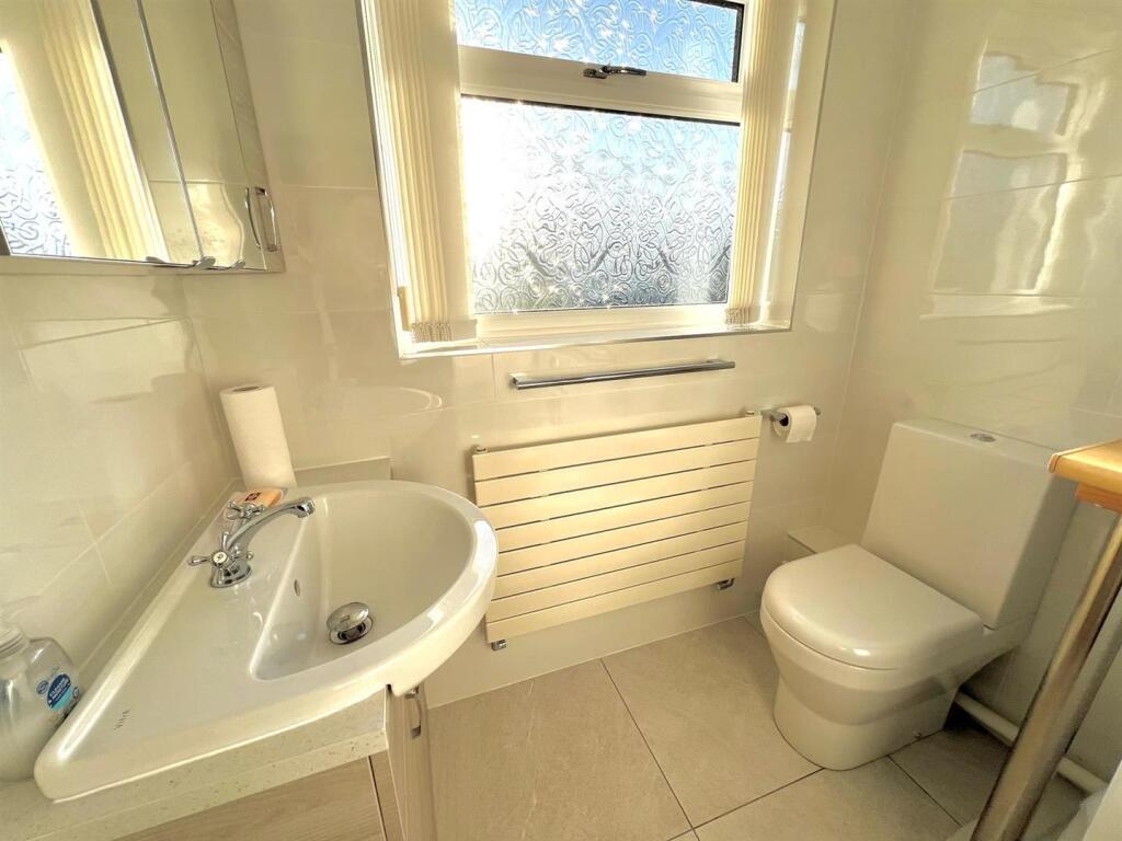 Shower Room/Utility