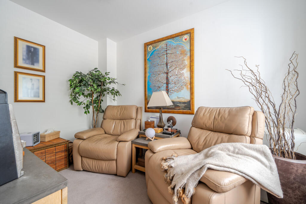 1328188-13-687f96...