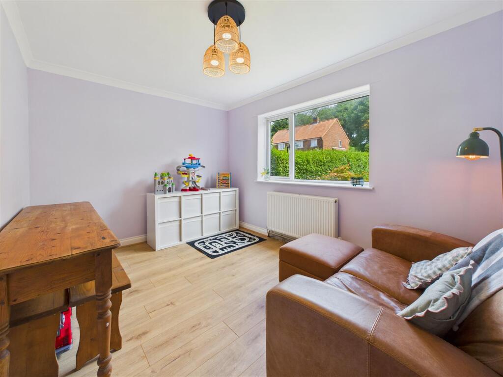 Dining Room/Snug