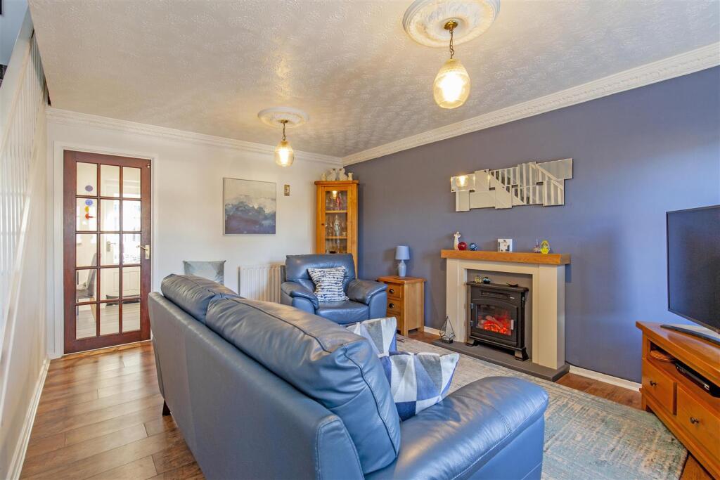 Reception Room-2.jpg