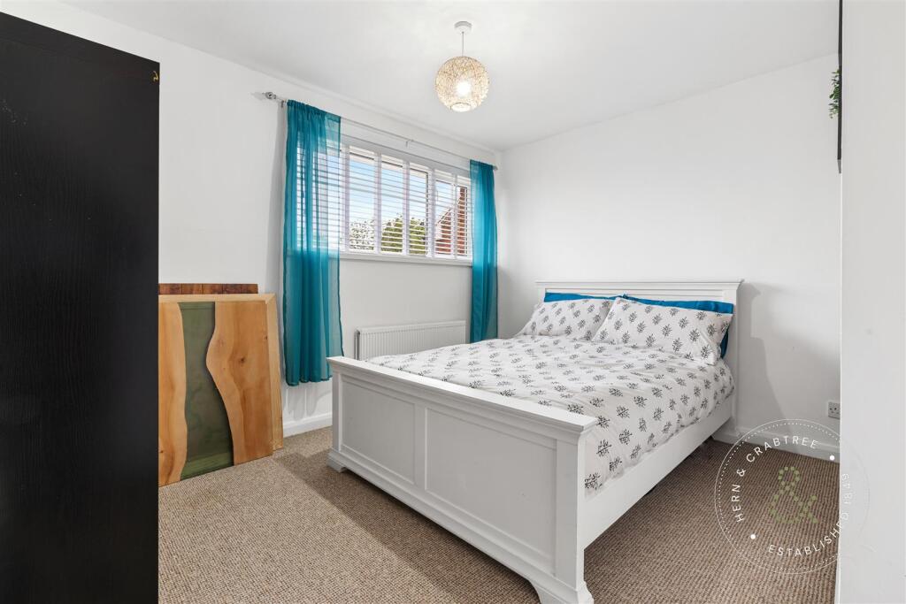 Illfracombe Crescent, Llanrumney, Herncrabtree (5)