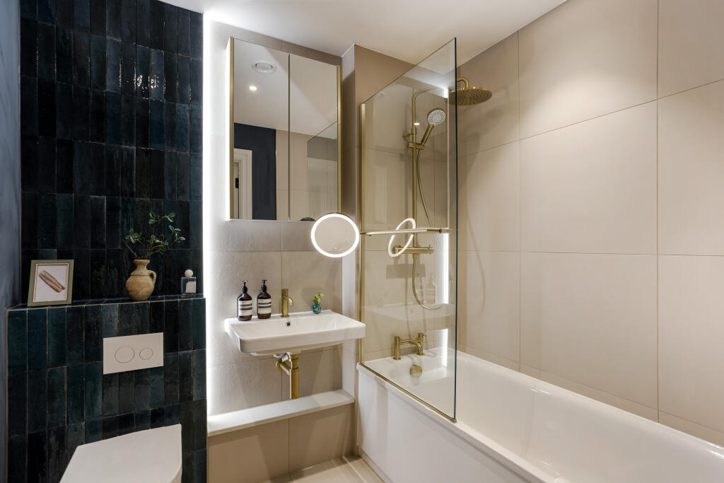 113 - The Mansions (22).jpg