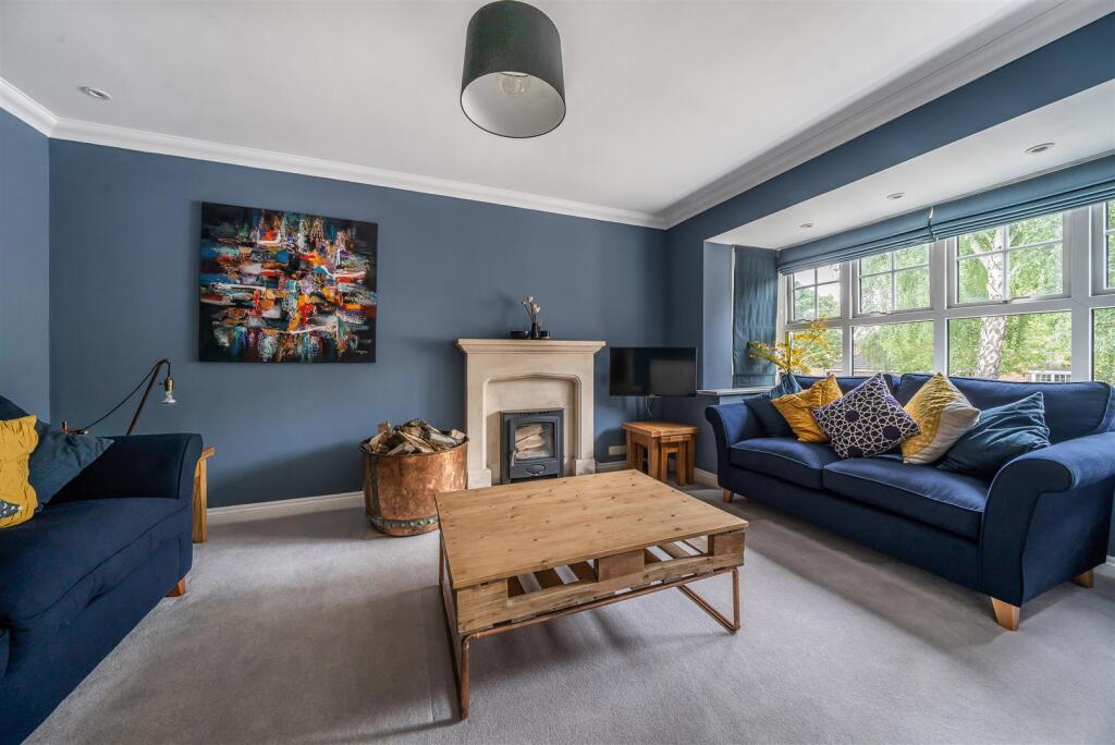 38 Graham Hill Road,Towcester