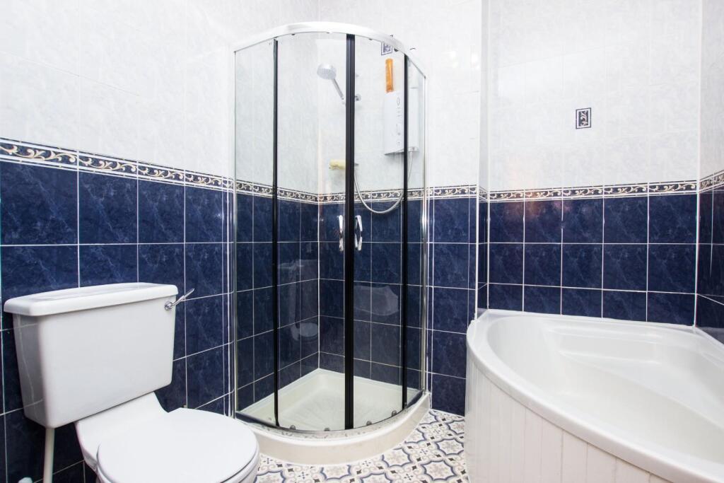 Almond Street (14).jpg