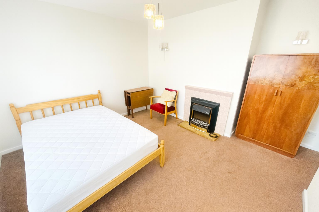 Elegant Bedroom with Vintage Touch.png