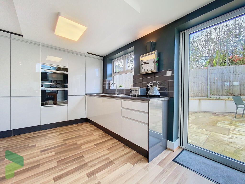 Open Plan Fully F...