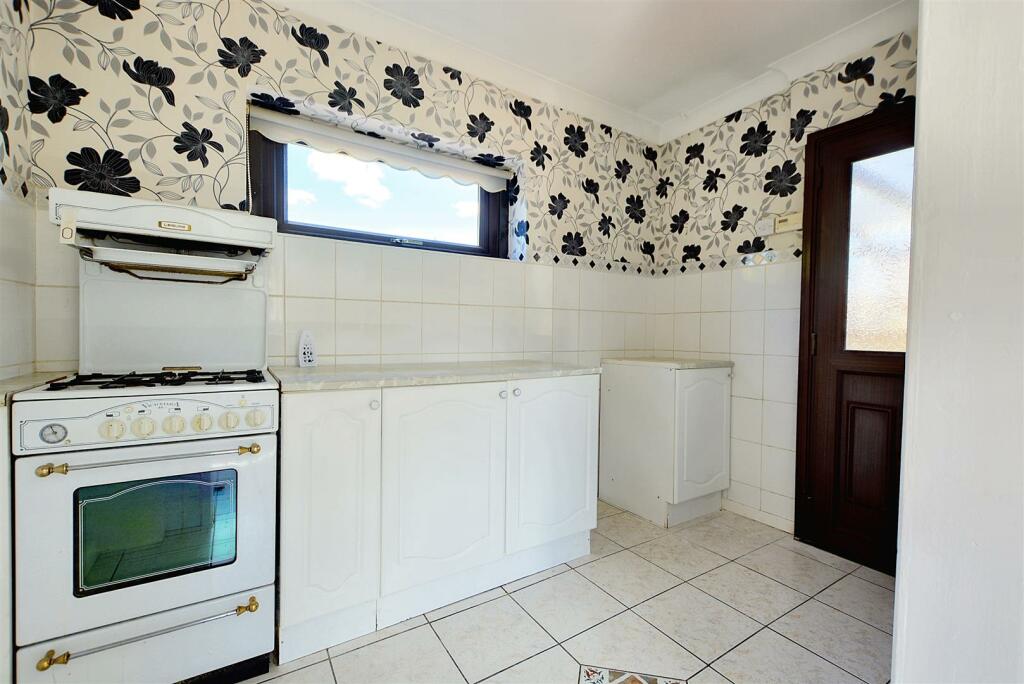 Utility/Preparation Room