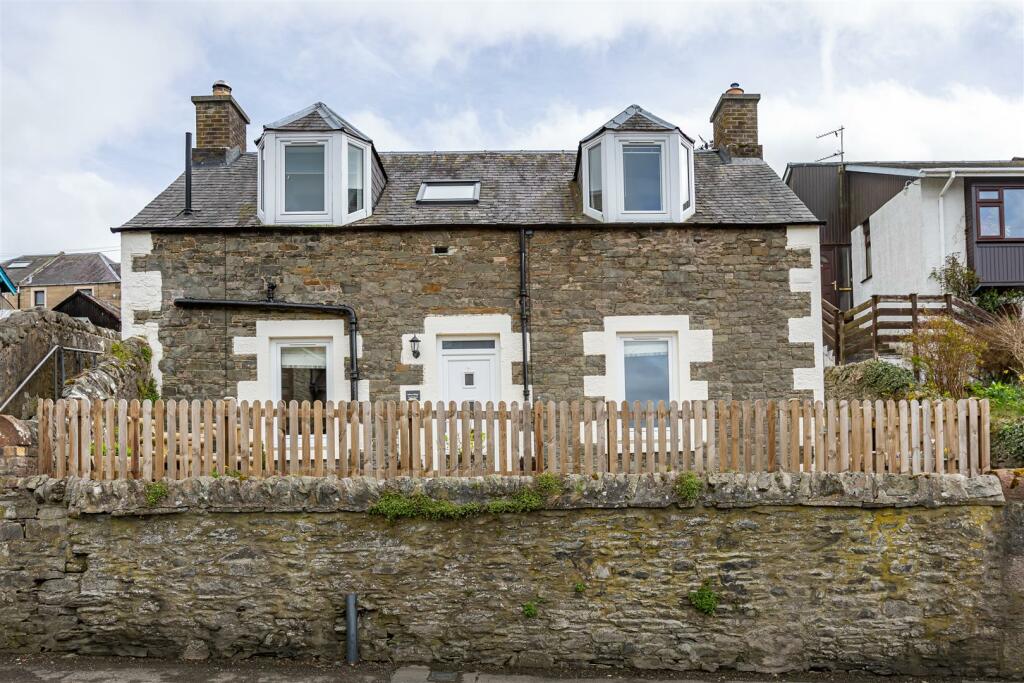 52 Tower Street Selkirk  (1).JPG