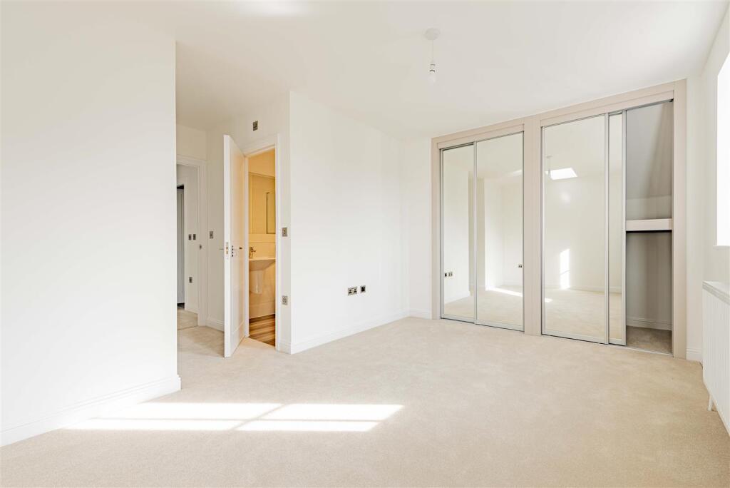 L J Imaging (Plot 11)-1.jpg