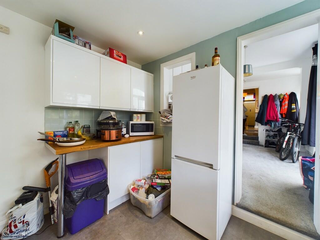 CAM02089G0-PR0337...