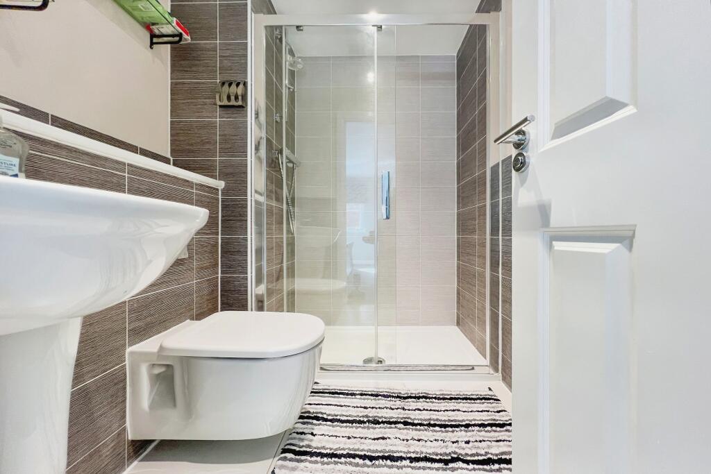 En-suite Two