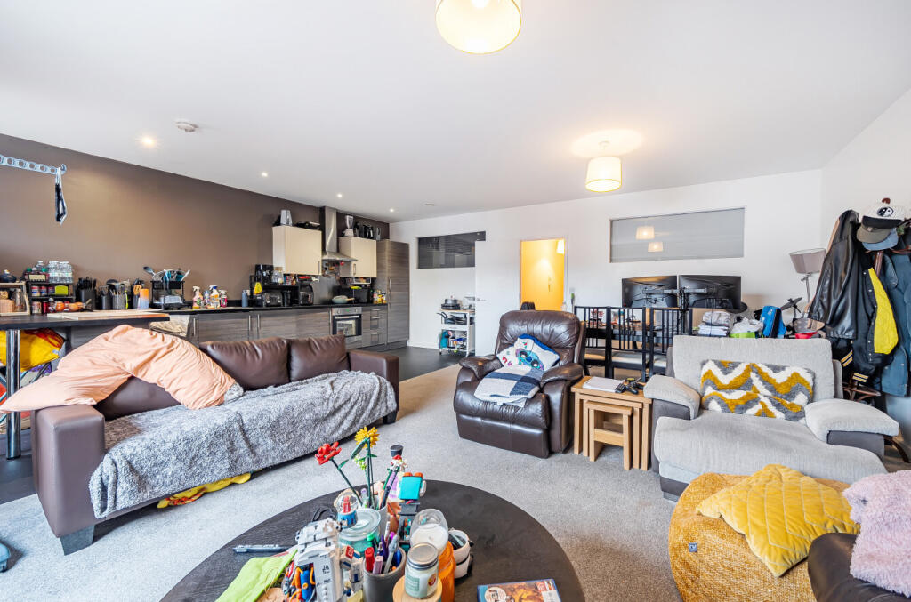 1359780-12-68ee84...