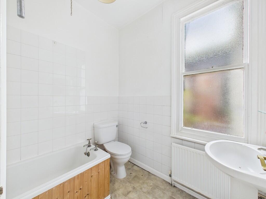 CAM01835G0-PR0342...