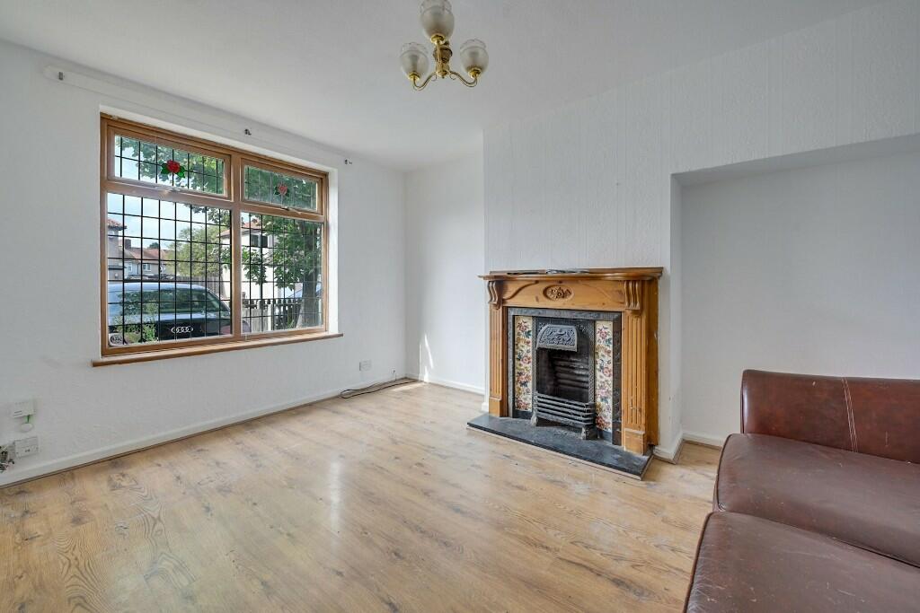 Reception room 