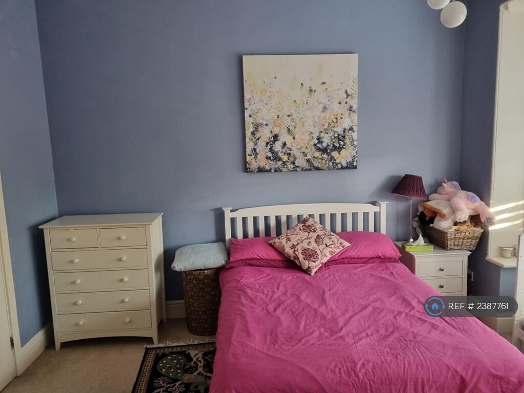 Master Bedroom 2