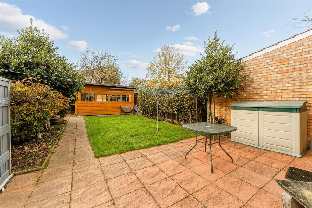 42 Lexden Road-6.jpg