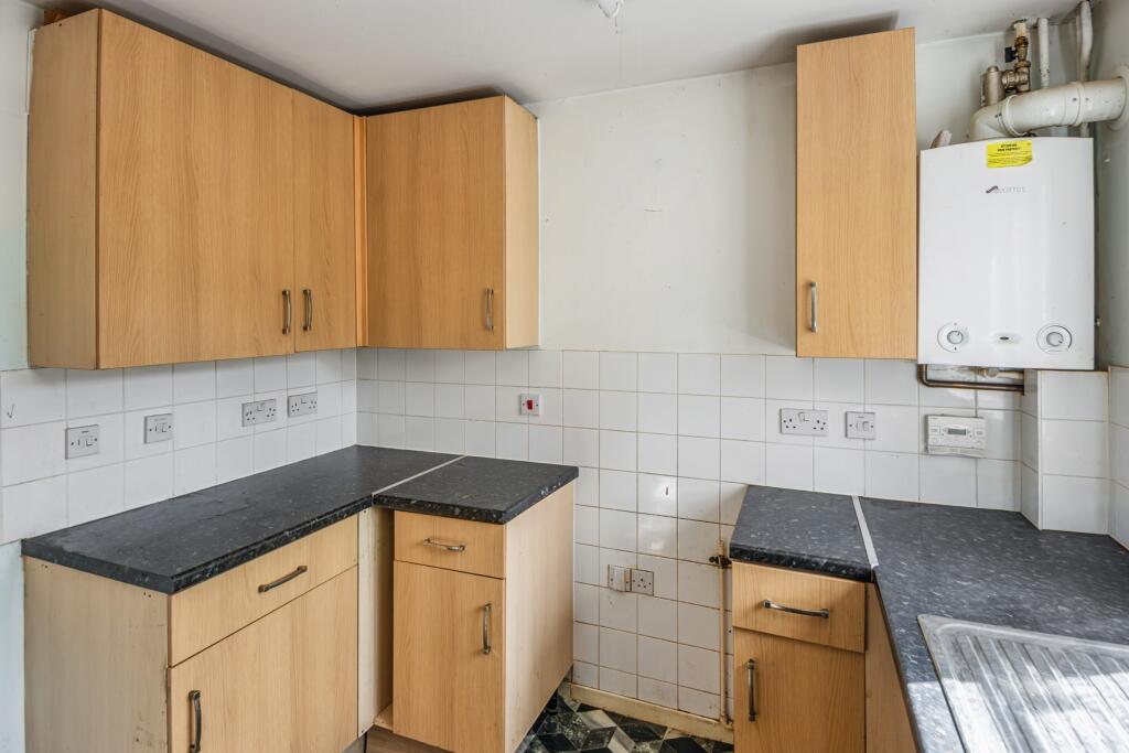 4a Alexander Road, Malmesbury, Wiltshire, SN16 0DW