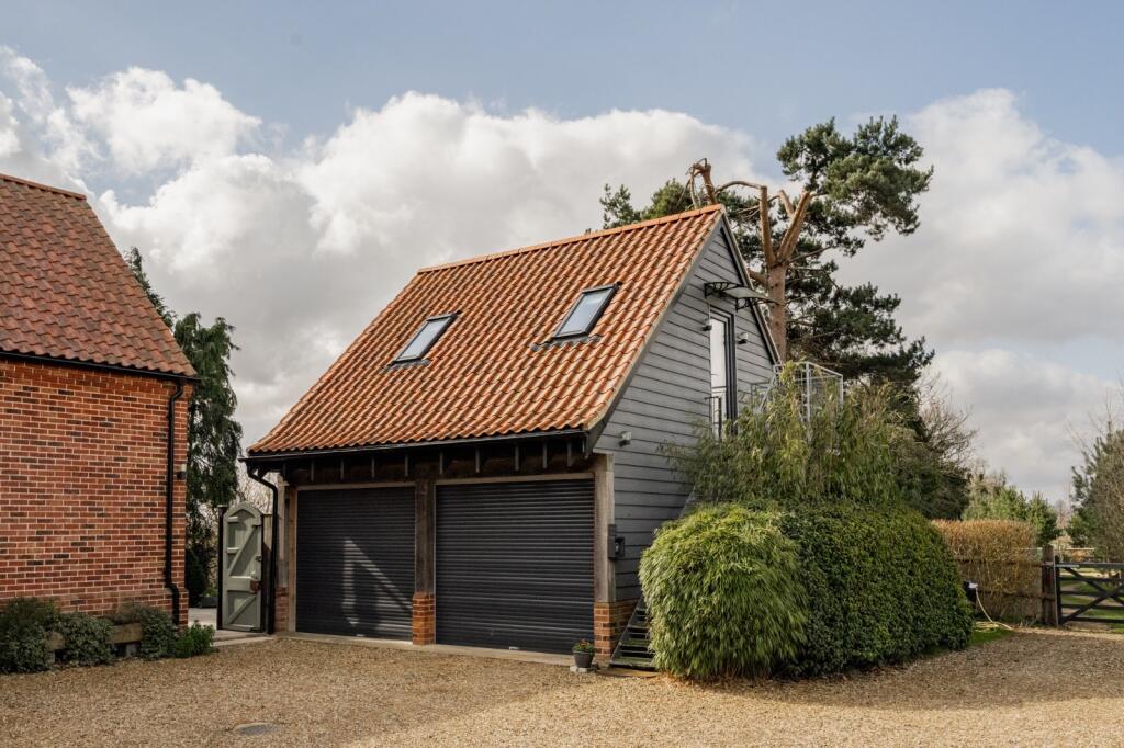 Double Garage