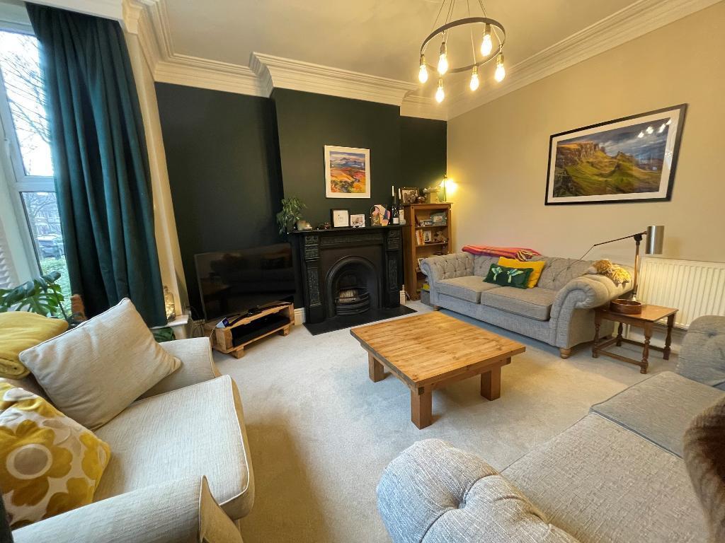 Lounge 1