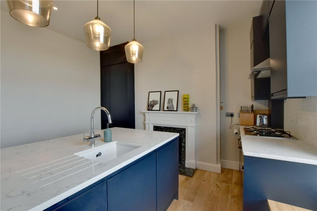 Kitchen/Breakfast Rm