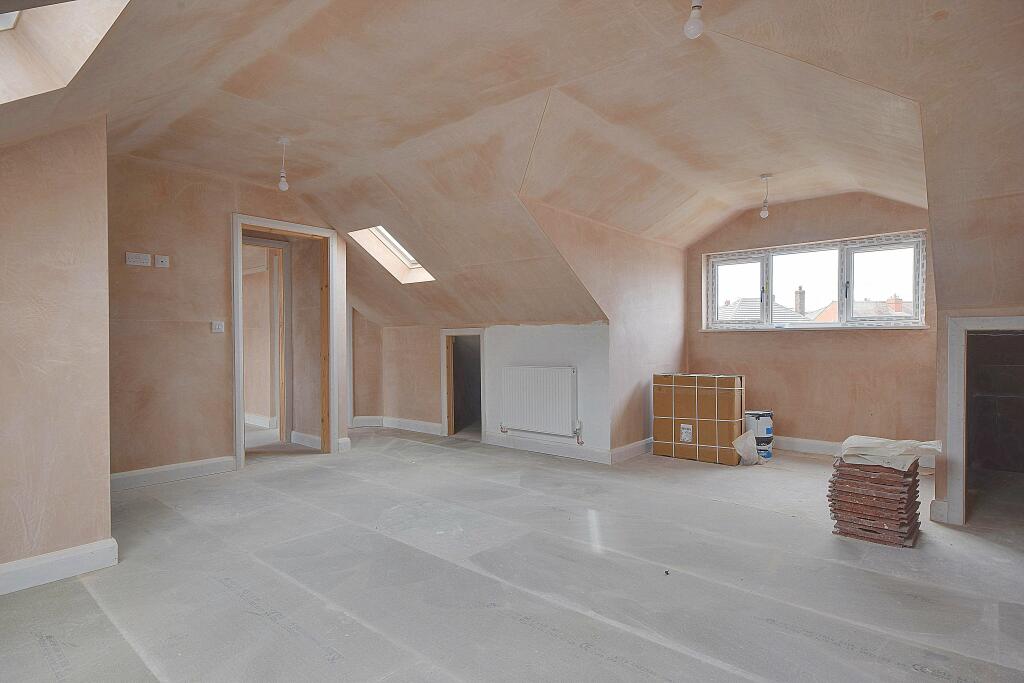 Bedroom 1 (Double with Ensuite)