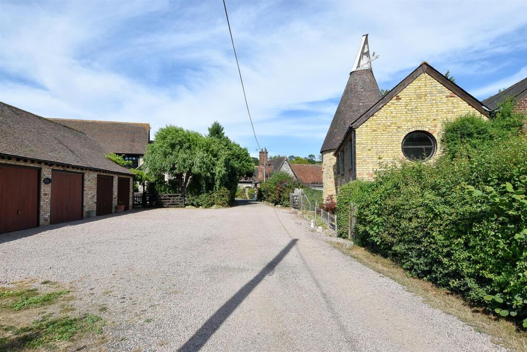 # Approach To Great Cossington Farm.jpg