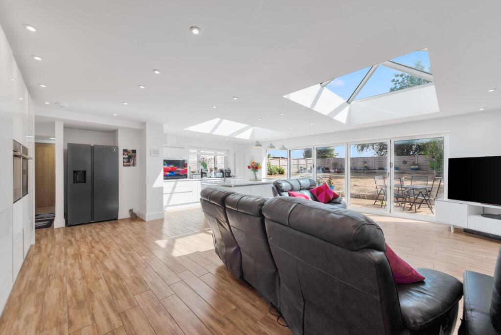 Living Kitchen