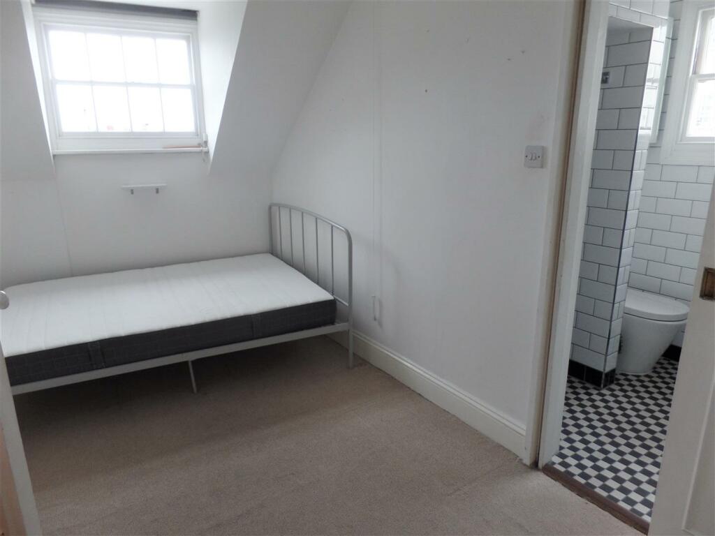 bedroom alternative.jpg