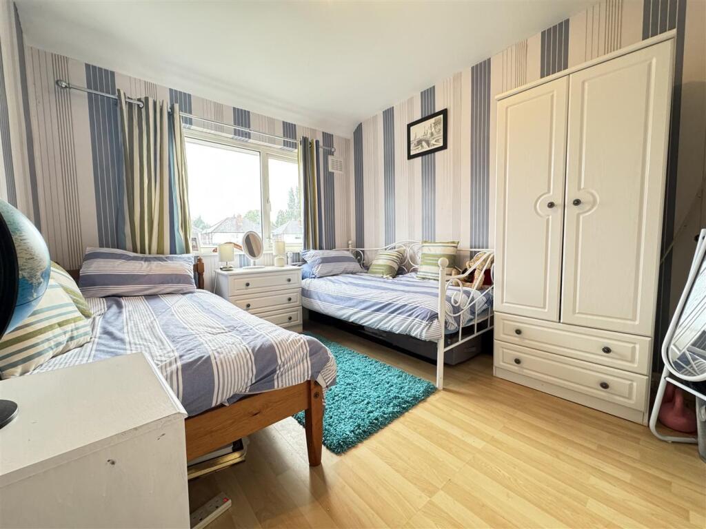 IMG_9888 (Large).JPG