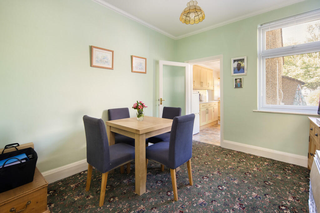 19_Dining Area