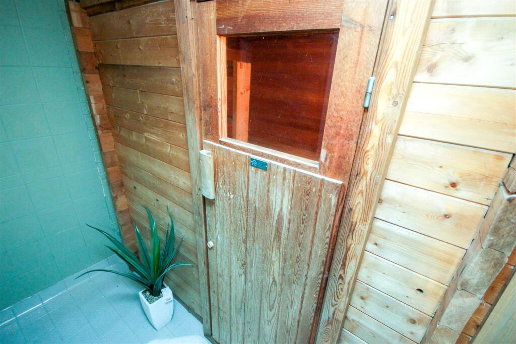 Sauna.jpg
