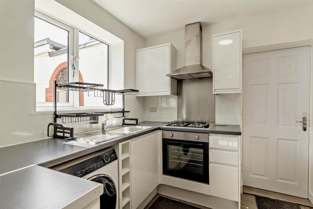 8663762-interior20-800.jpg