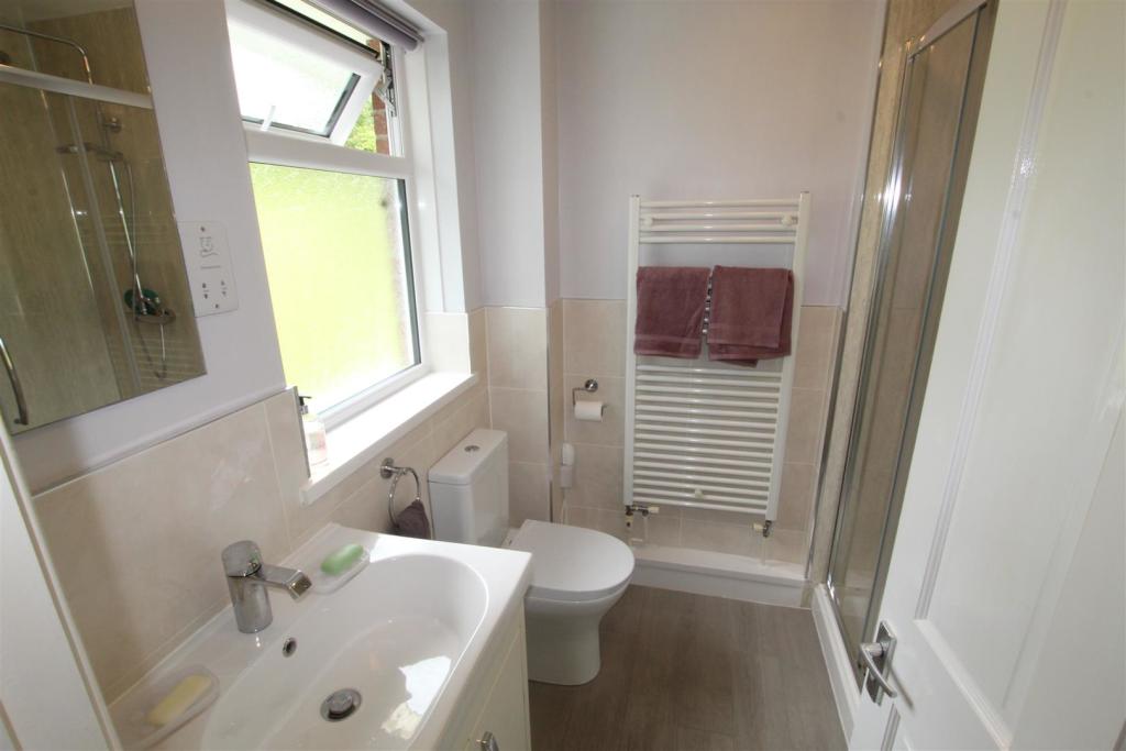shower room.JPG