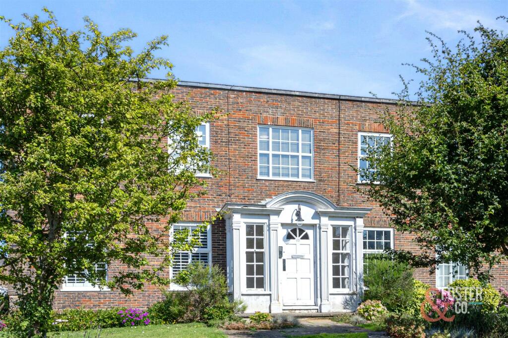 The Upper Drive 65, flat 4-020.jpg