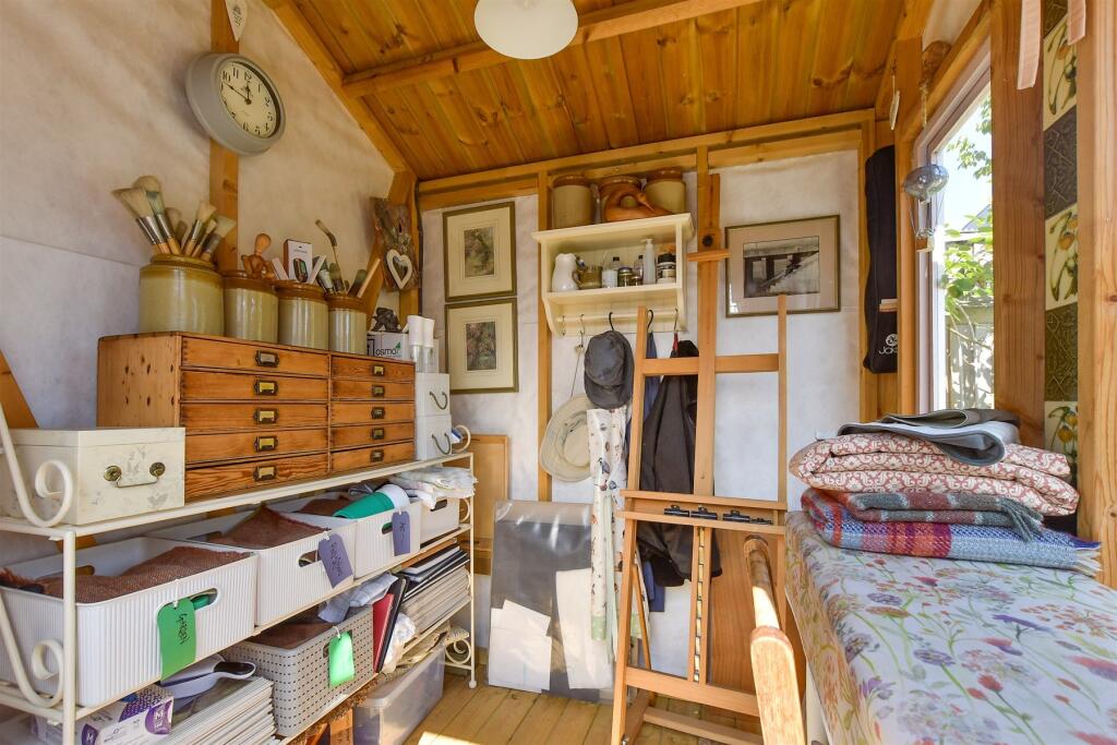 Workshop/Outbuildings