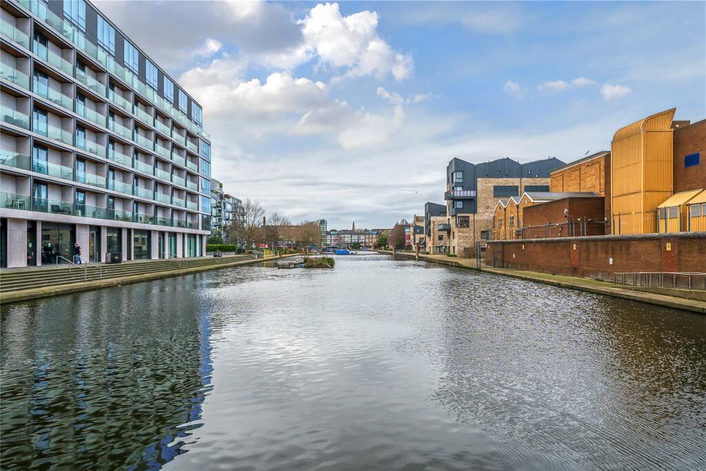 Canal Basin
