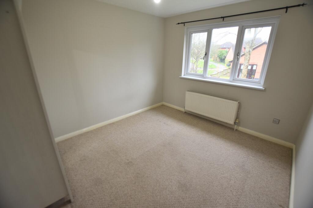 72 Pimpernel third bedroom